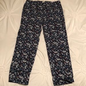 cropped ankle gap flower pattern pants